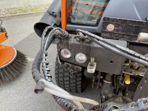 Holder C 65 SINGLE CAB 3