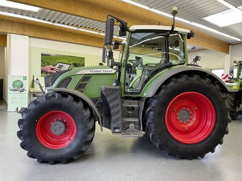 Fendt 724 VARIO S4 PROFI PLUS 2