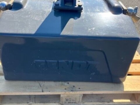 Fendt GEWICHT 1250 KG 2