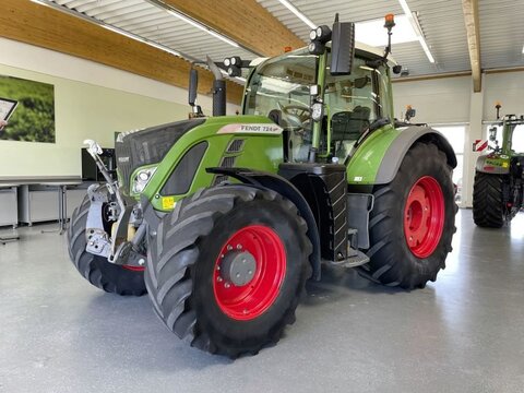Fendt 724 VARIO S4 PROFI PLUS