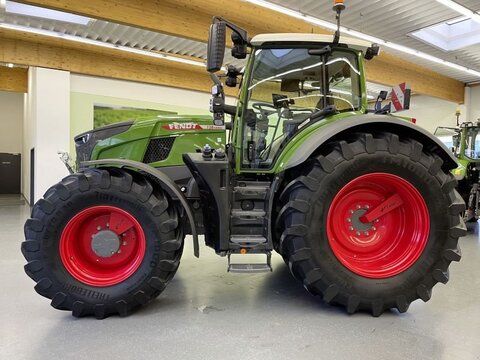 Fendt 728 VARIO GEN7 PROFI PLUS 2