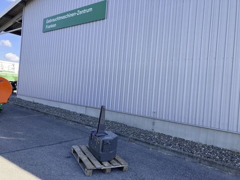 Fendt GEWICHT 870 KG #A005