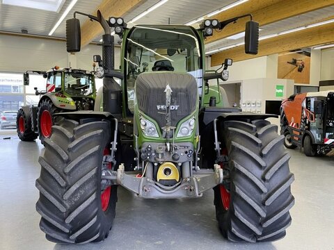 Fendt 724 VARIO S4 PROFI PLUS 3