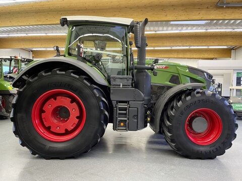 Fendt 933 VARIO GEN6 PROFI PLUS 2
