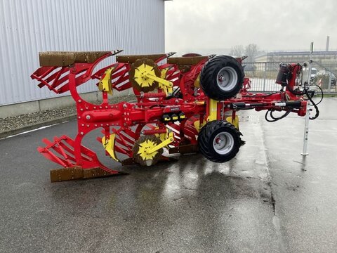 Pöttinger SERVO 3000 PLUS NOVA 4-SCHARIG 2