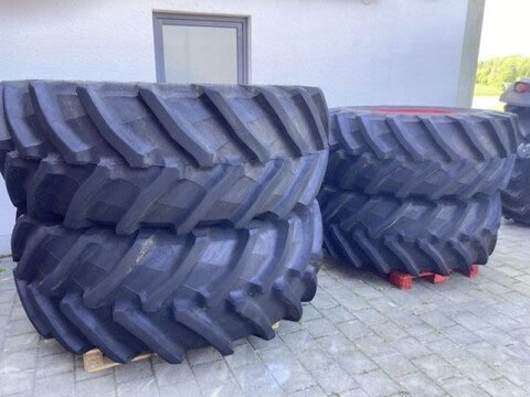 Trelleborg 600/70 R30 + 710/70 R42