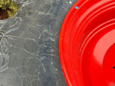 Trelleborg 540/65 R28 + 650/65 R38 3