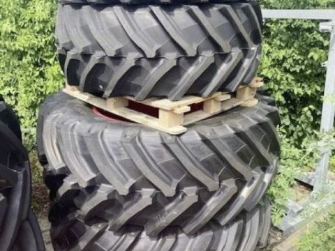 Trelleborg 540/65 R28 + 650/65 R38
