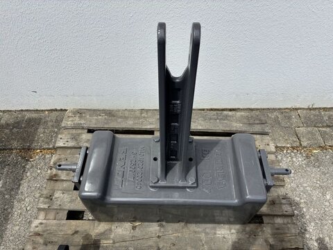 Fendt GEWICHT 400KG