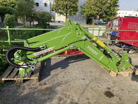Fendt Cargo 3X65