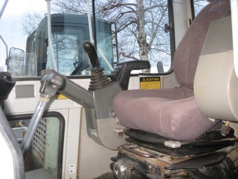 5113-05a250e87d0e89bc02593ef60e34322d-2132030