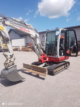 Takeuchi TB 240