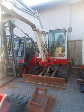 Takeuchi TB 250
