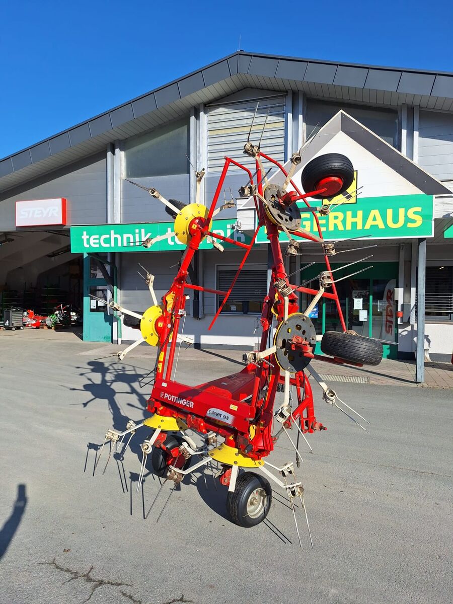 Pöttinger EURO HIT 69 3