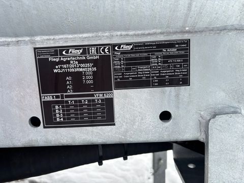 Fliegl VFW 6200 Jumbo Line mit Skate 90