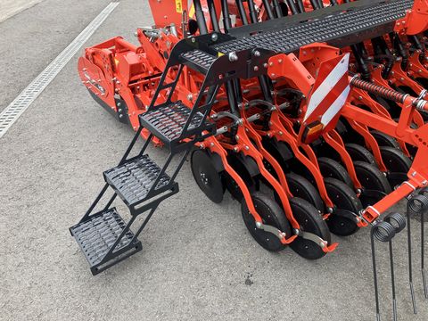 Kuhn Sitera 330-24 E