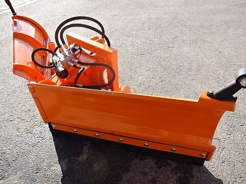 NEUER- 2,2 Meter Varioschneepflug - Hydraulisch 2