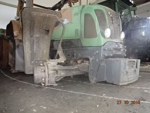 Sonstige 711 Fendt in Einzelteilen