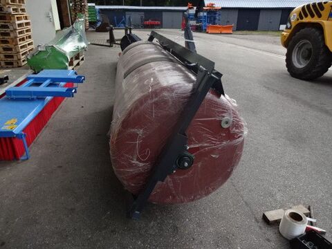 Sonstige Wiesenwalze 2,5- Meter zum Anhängen