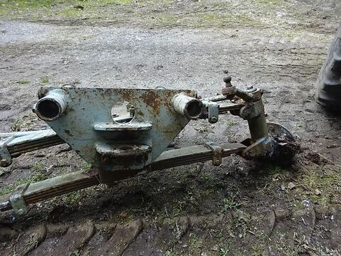 Vorderachse von Eicher Traktor gebrauchte- Gefed 3