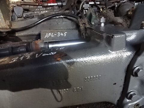 Vorderachsteile Cararro- von Fendt Vario 312 3