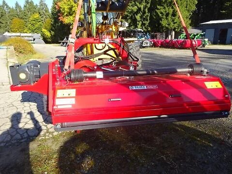 Panex AGM MPHR-200- Böschungsmulcher- Seiten Schlegelmulch 2