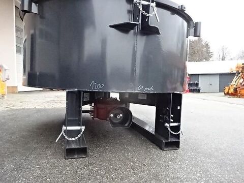 1200 Liter Betonmischer- - Mischer 2