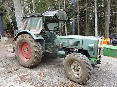MAN Traktor - Allrad 45 PS - 33 KW - Typ 4 R 3 -