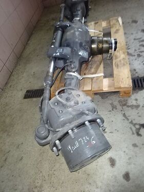 Vorderachse ZF- von Fendt 724- Allradachse- iin  2