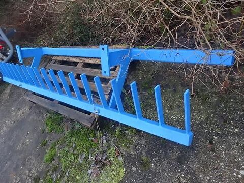 Abstreifer für 3 Meter V Ringwalze 2