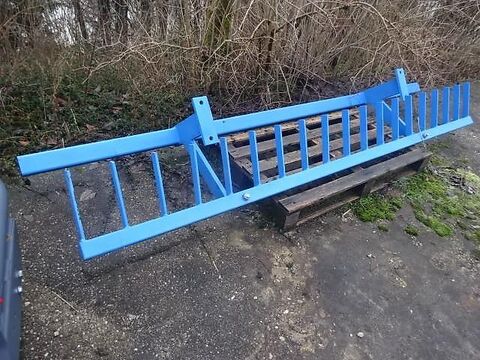 Sonstige Abstreifer für 3 Meter V Ringwalze