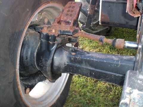 Case IH MAXXUM- Cararro Vorderachsteile 3