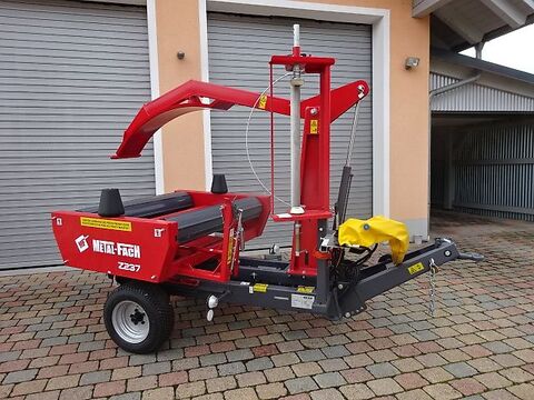 Metal-Fach NEU - Z 237 -  -Ballenwickelgerät-  Selbstlader
