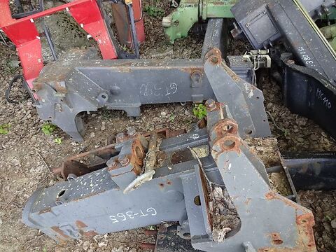 Sonstige Teile von Fendt GT- 390 - Vorderachsholm- Drehge