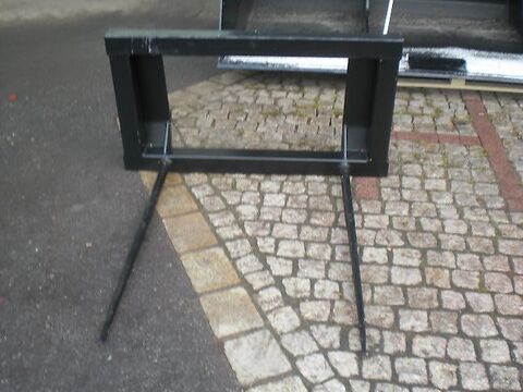 Ballentransportgabel mit 2 Zinken Euro Aufnahme 2