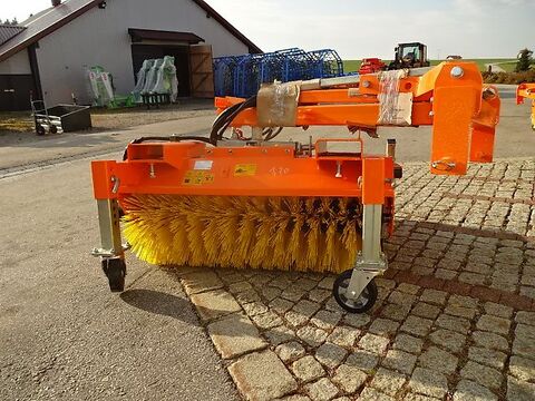 1,2 Meter Kehrmaschine - Dreipunkt- Gabelanbau-  3