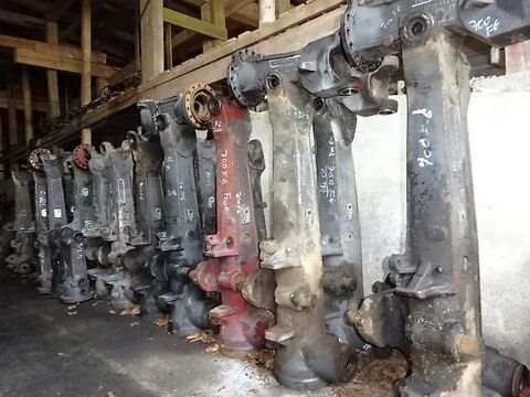 ZF- Vorderachsteile  von verschiedenen Typen- vo 2