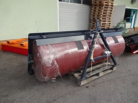 Wiesenwalze 2,5- Meter zum Anhängen 2