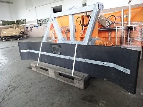 Futterschieber- Gummischieber -2,2 M - Euro Schn 2