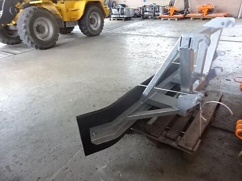 Futterschieber- Gummischieber -2,2 M - Euro Schn 3