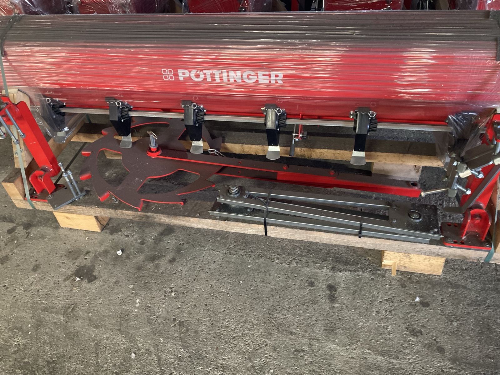 Pöttinger DRILLBOX 260 2