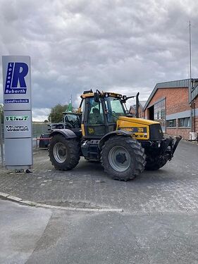 JCB Fastrac 2135