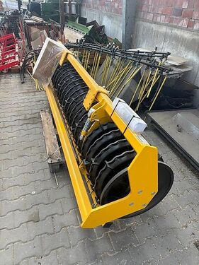 Kerner Cracker Walze CW550/300 mit Anbauteile Lemken Zi