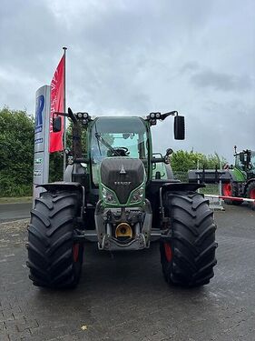 Fendt 724 VARIO SCR 3