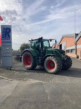 Fendt 724 Vario ProfiPlus SCR