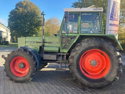 Fendt Favorit 611 LS