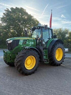 John Deere 6175M topp gepflegt