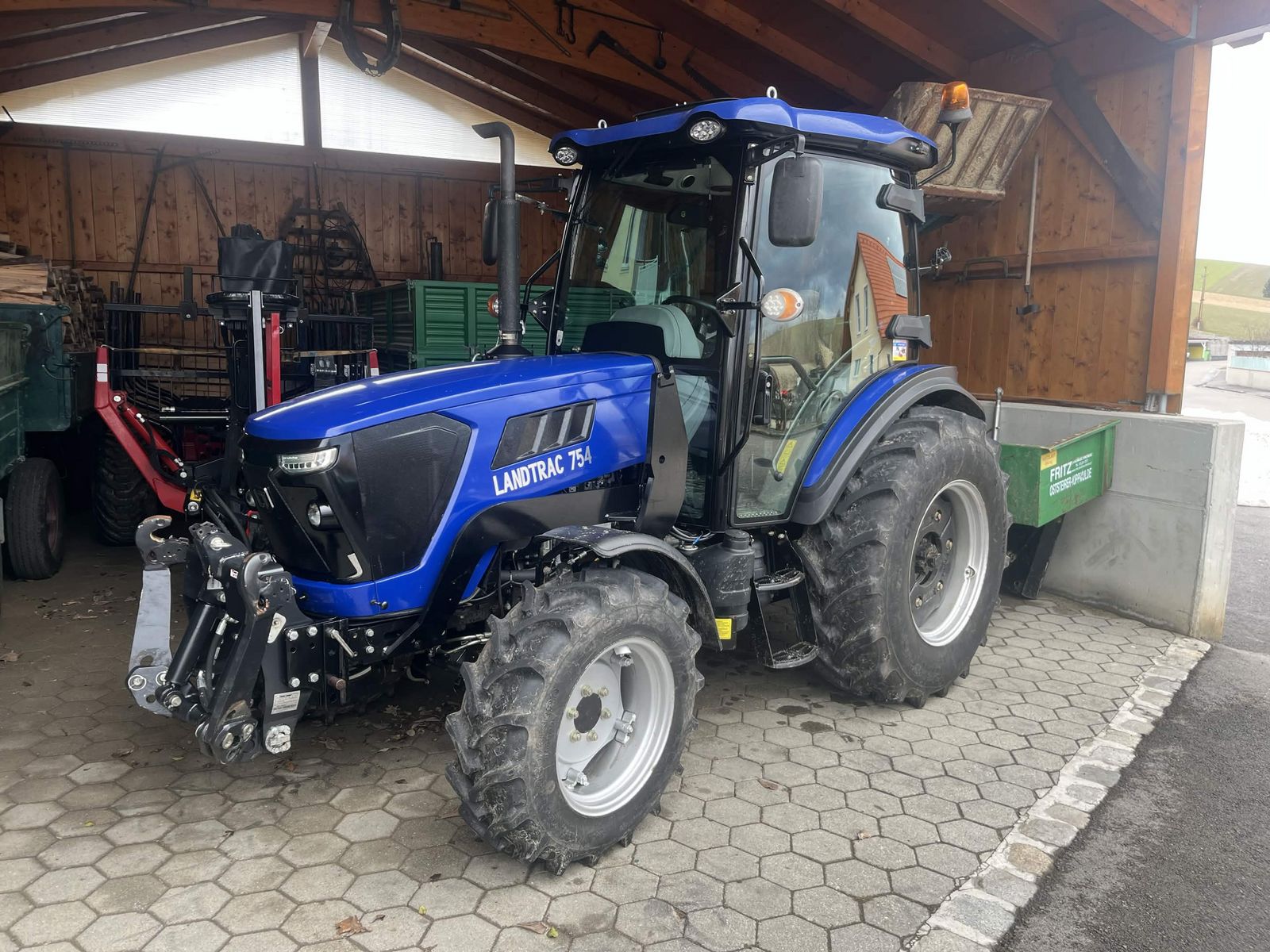 Landtrac TB 754C 2