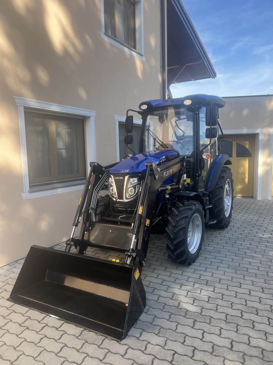 Lovol M 554C mit Frontlader  2