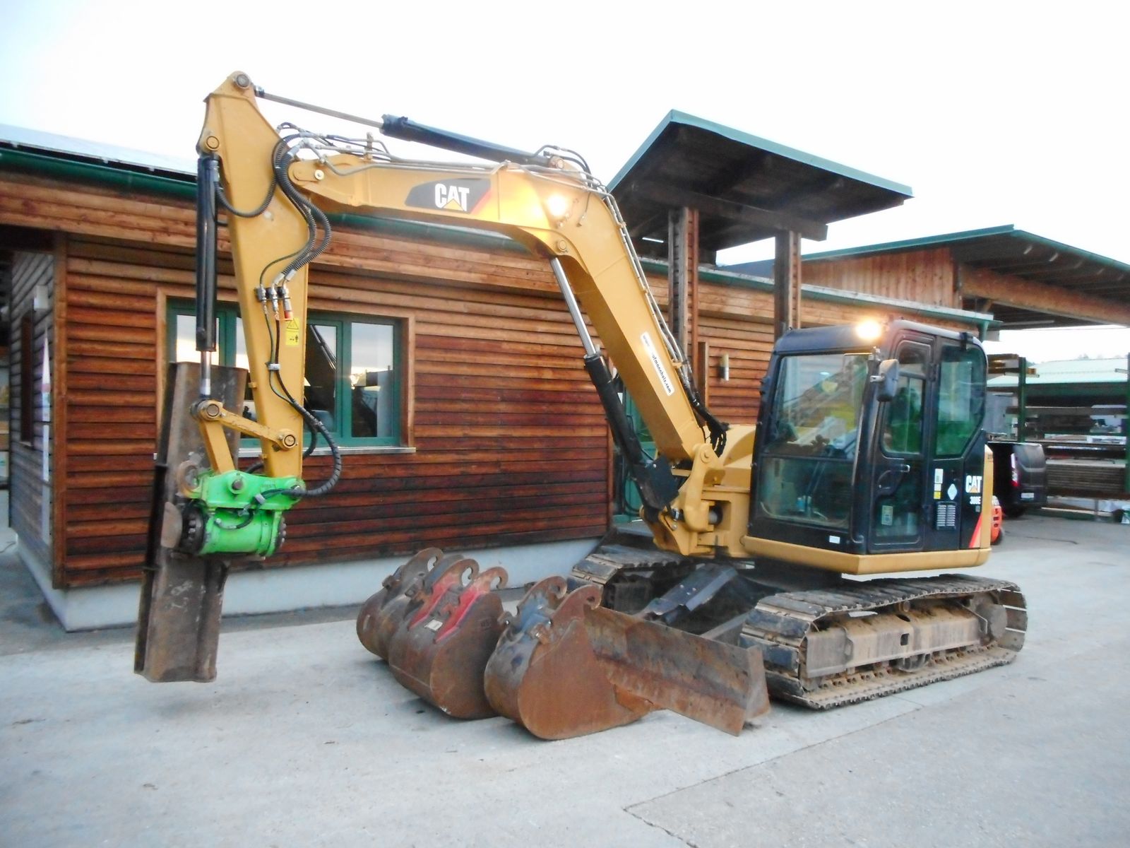 CAT 308ECR ( 8.330kg ) POWERTILT, hydr. SW, 4 Löffel 2